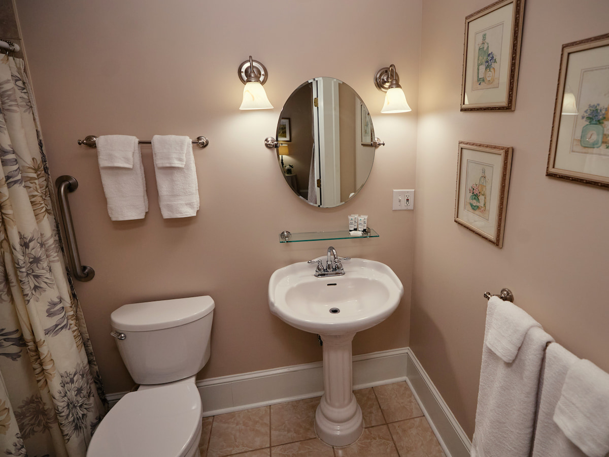 The Cottage Garden - detail