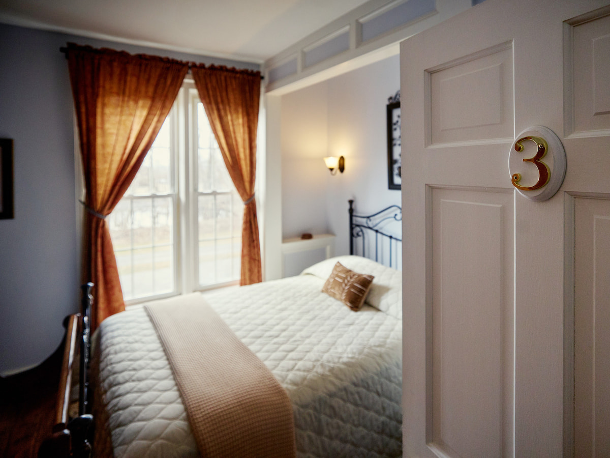 The Vineyard - queen bed